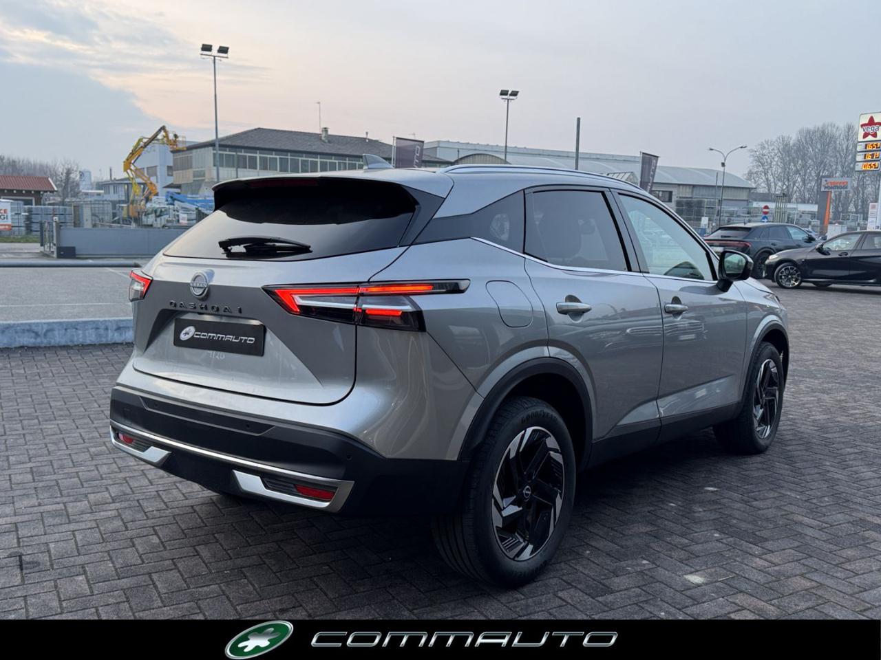 NISSAN Qashqai MHEV 158 CV Xtronic N-Connecta - 4