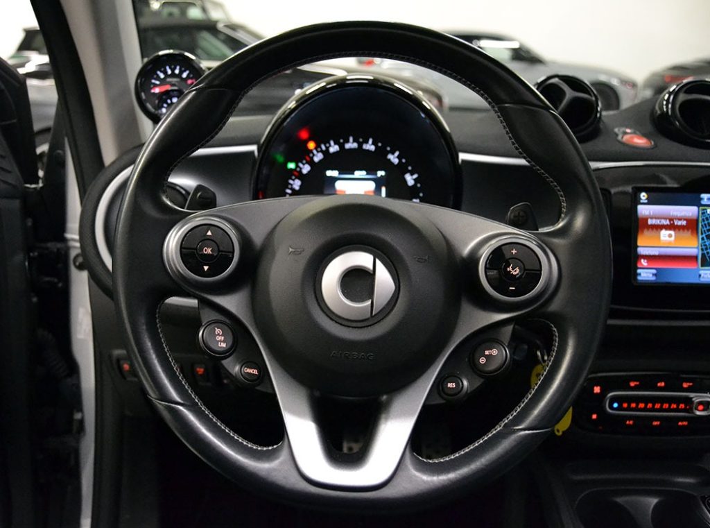 SMART ForTwo BRABUS 0.9 Turbo twinamic cabrio Km 22.000 - 8