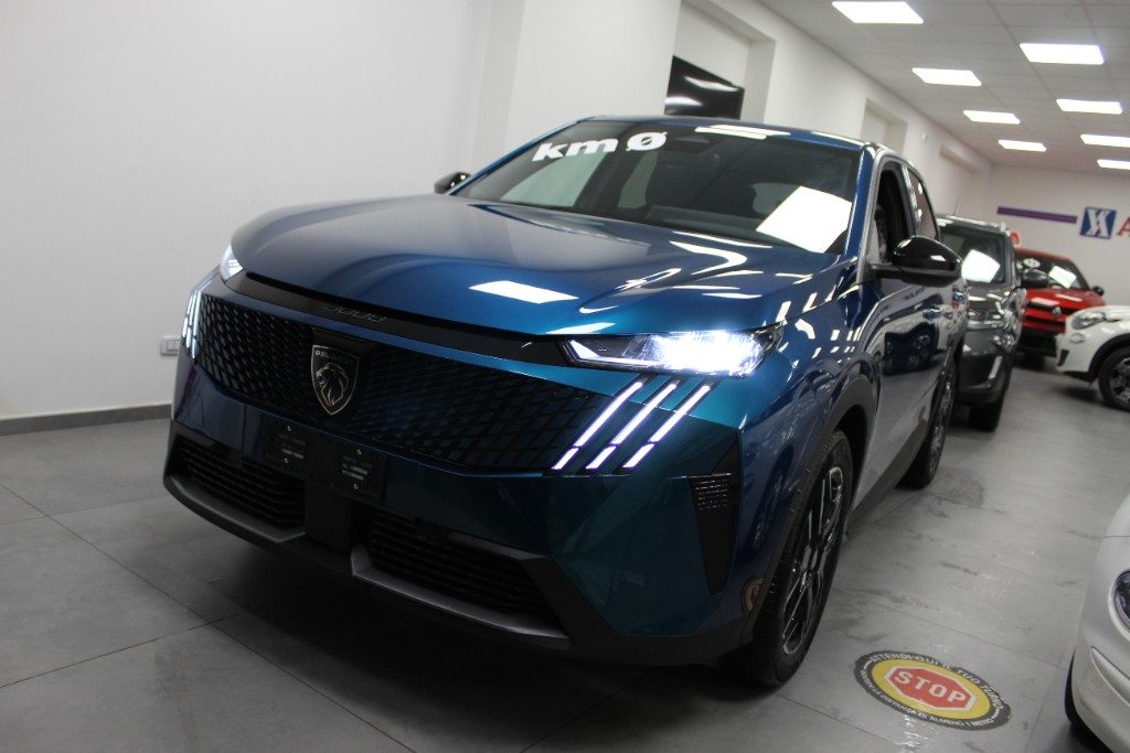 PEUGEOT 3008 Hybrid 145 e-DCS6 Allure- KM0