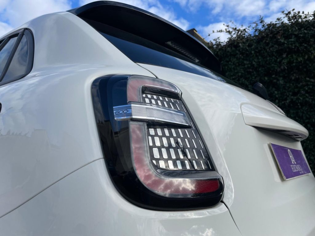 FIAT 600 Hybrid 110 CV DCT MHEV Serie Speciale Icon - 5