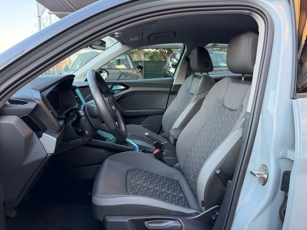 AUDI A1 SPB 25 Benzina - 9