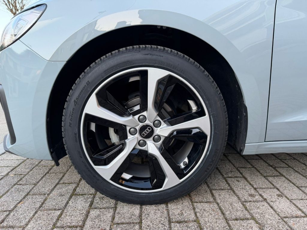 AUDI A1 SPB 25 Benzina - 16