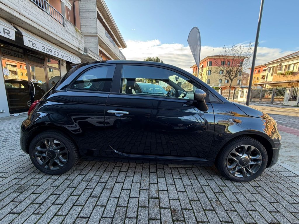 FIAT 500 1.0 Hybrid Connect - 4