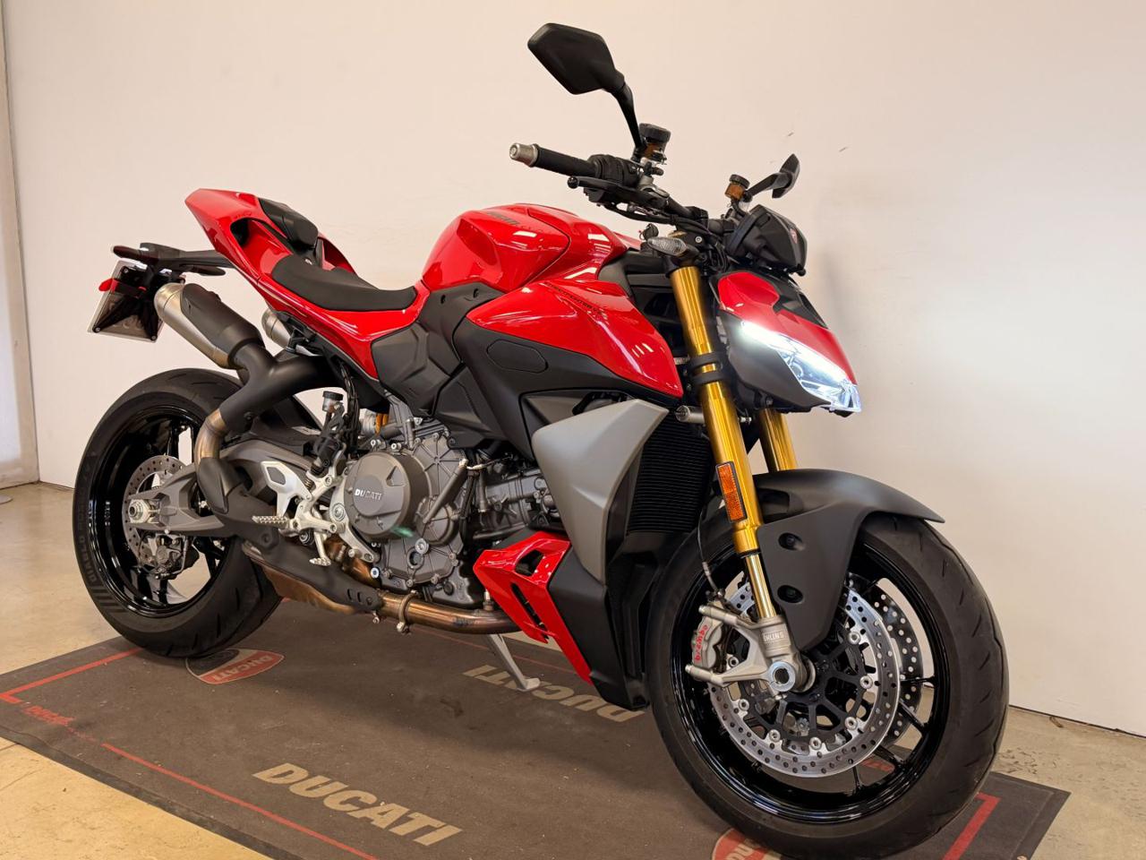 DUCATI Streetfighter V2 S MY 2025 - 2
