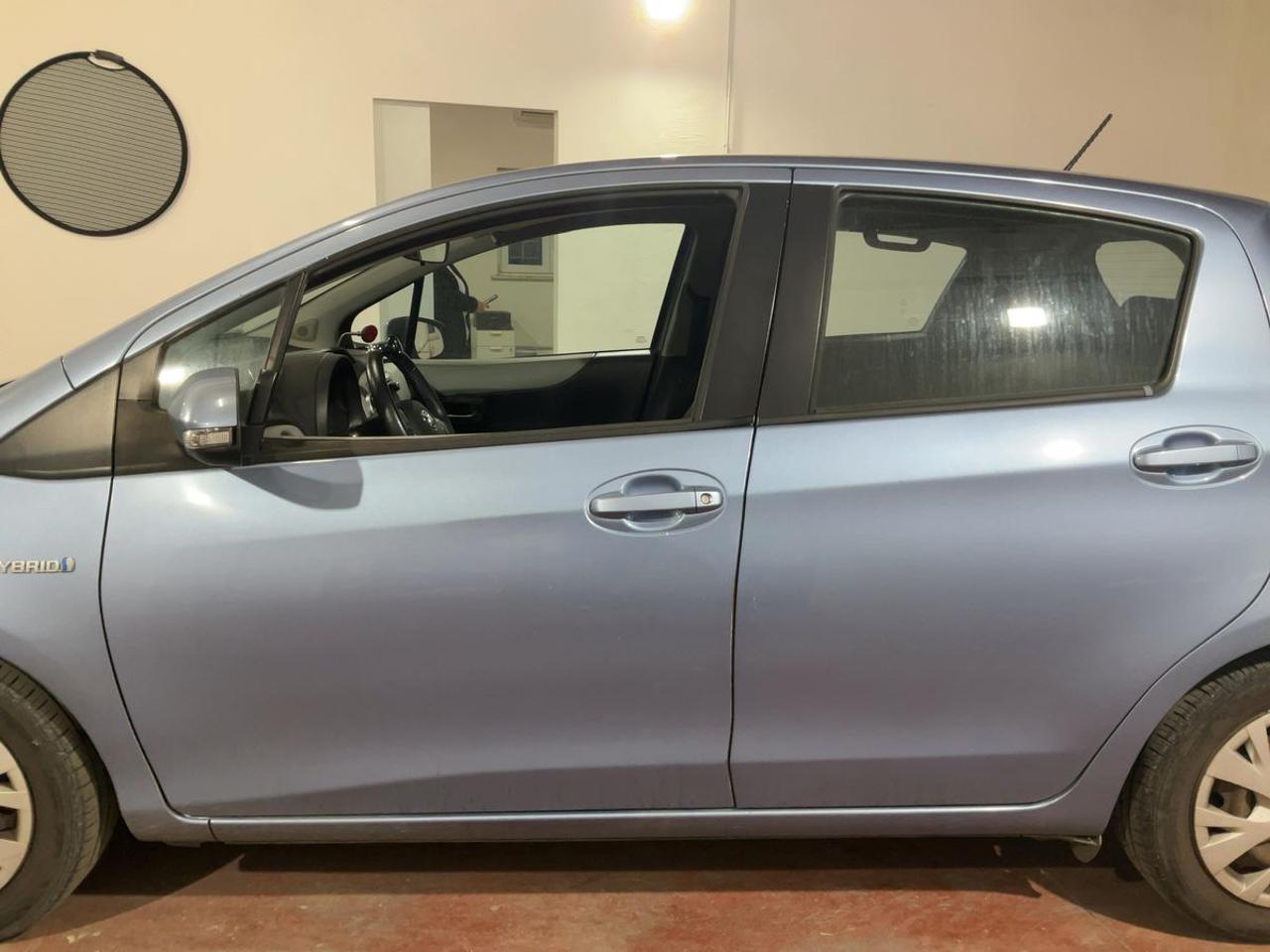 TOYOTA Yaris 1.5 Hybrid 5 porte Lounge - 4