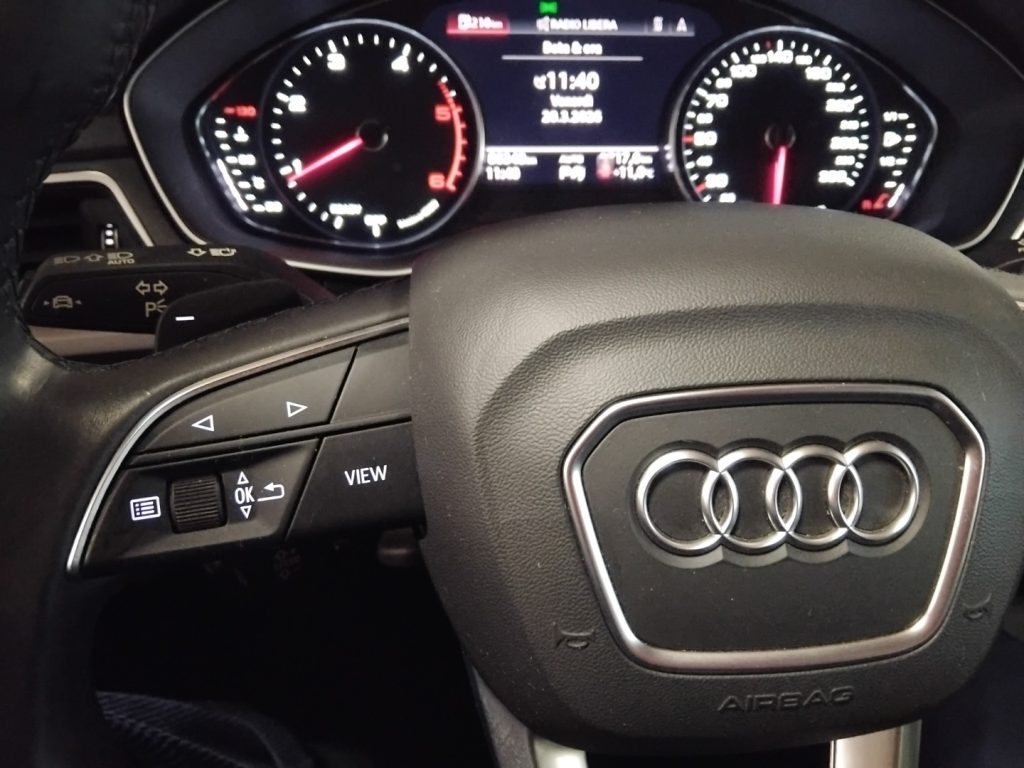 AUDI A4 Avant 30 TDI 2.0 S tronic Business MHEV - 22