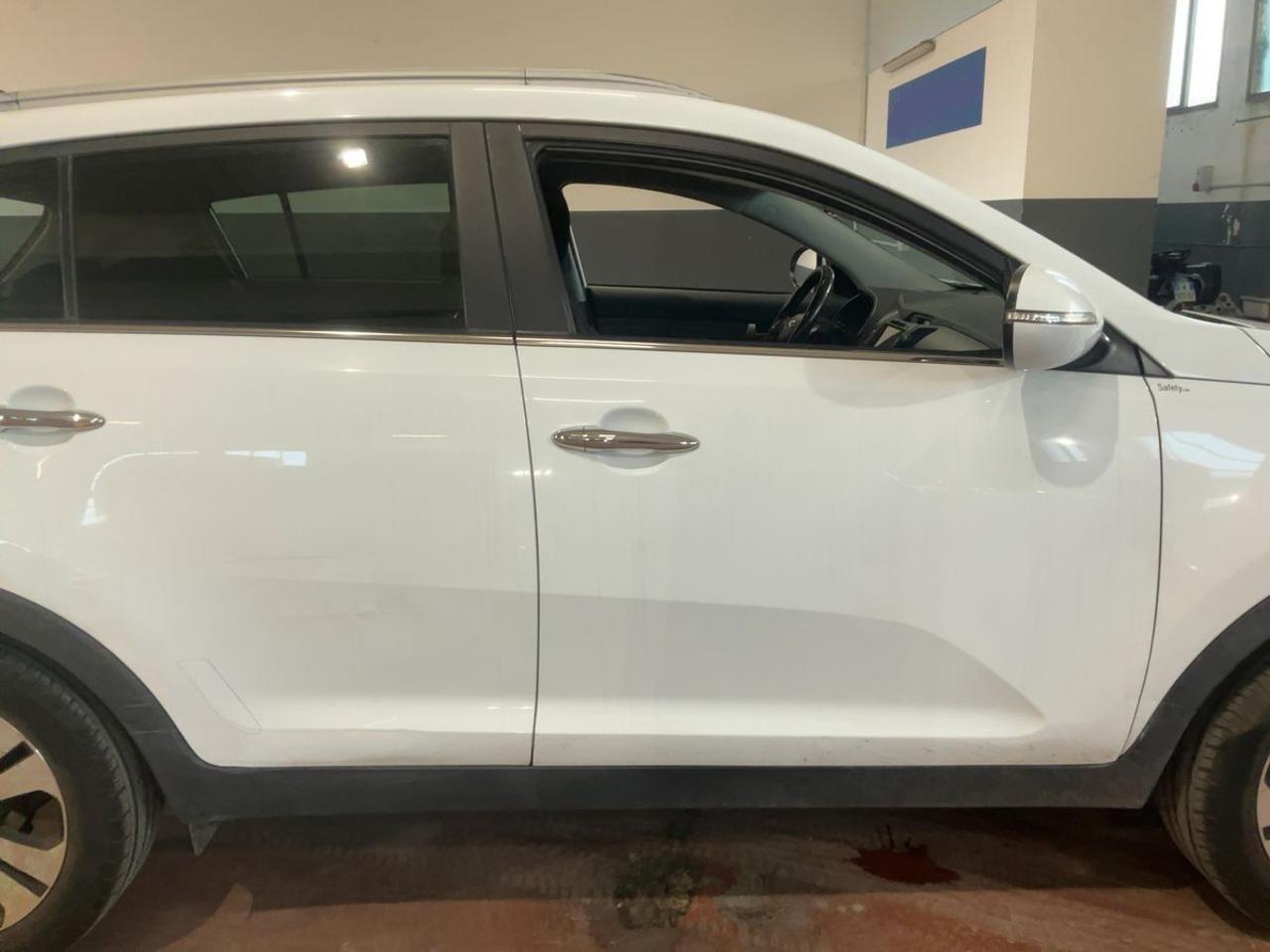 KIA Sportage 1.7 CRDI VGT 2WD Active - 8