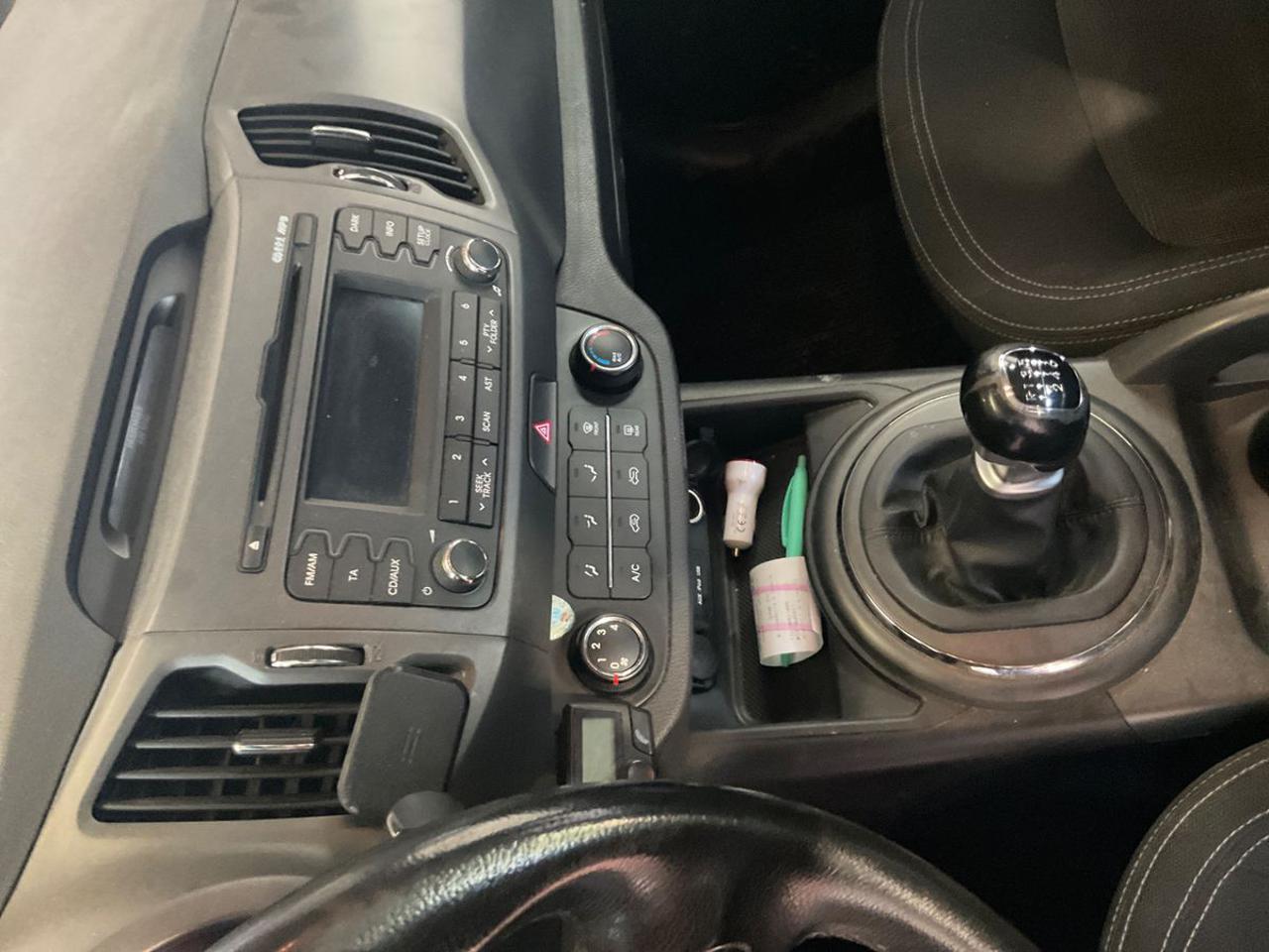 KIA Sportage 1.7 CRDI VGT 2WD Active - 13