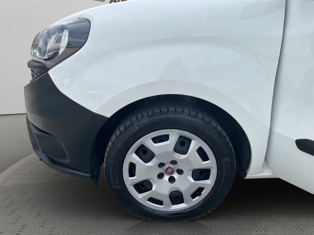 FIAT Doblo 1.6 MJT 105CV Maxi 3POSTI - 19