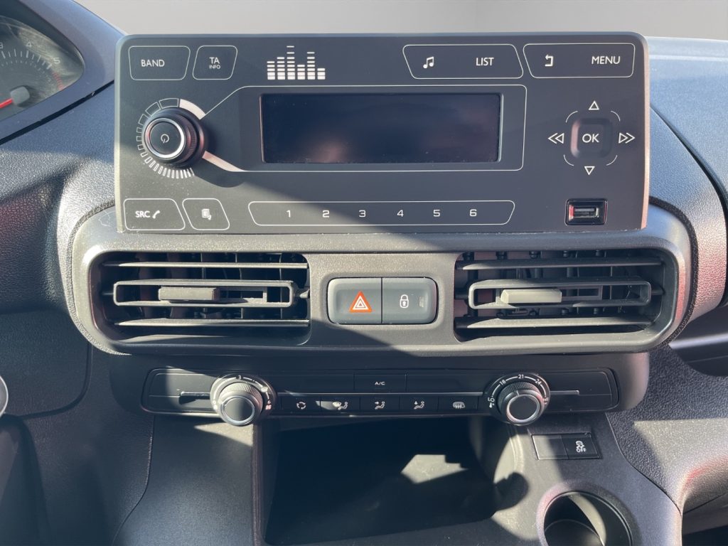 PEUGEOT Partner 1.5HDi 100CV PRO - 13