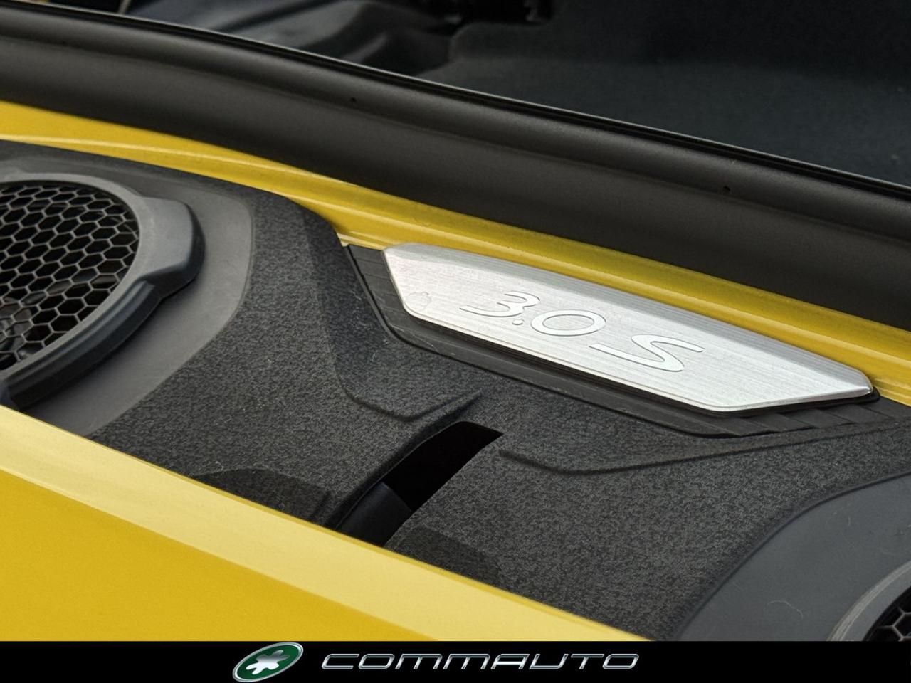 PORSCHE 911 Carrera S Cabriolet - 37