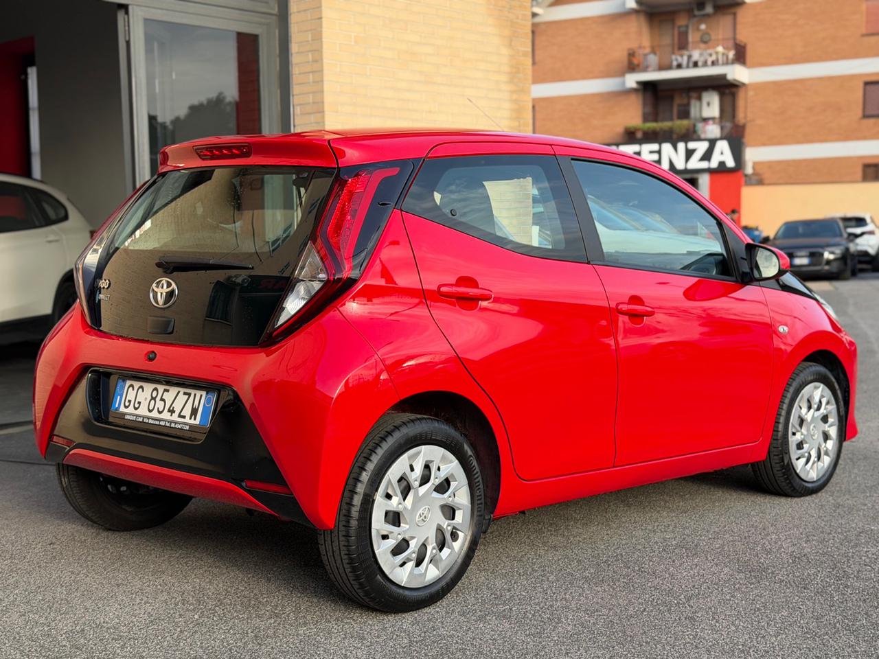 TOYOTA Aygo Connect 1.0 VVT-i 72CV 5 porte x-business plus - 7