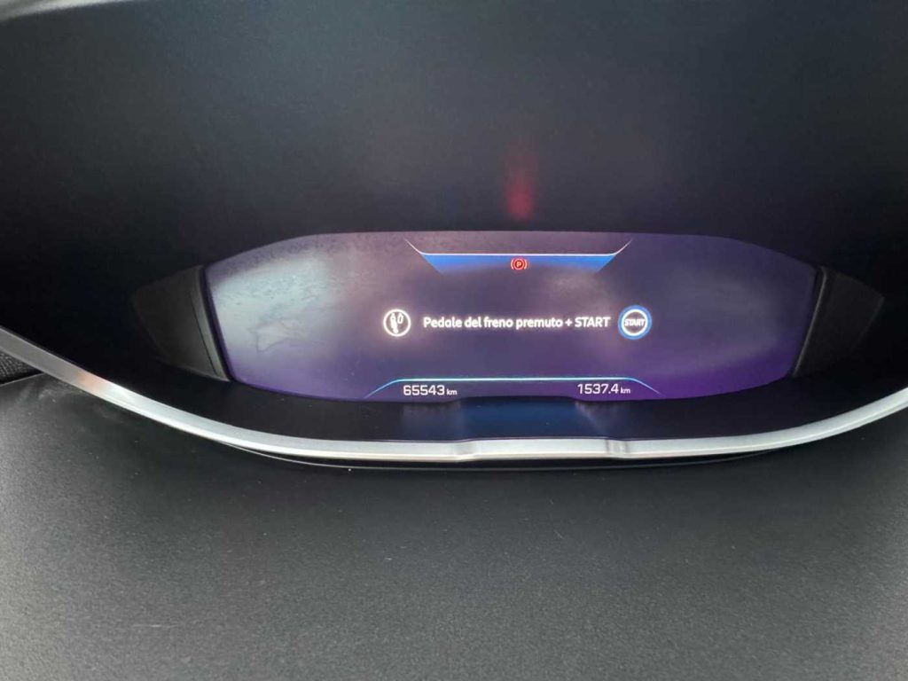 PEUGEOT 3008 BlueHDi 130 S&S EAT8 GT - 15