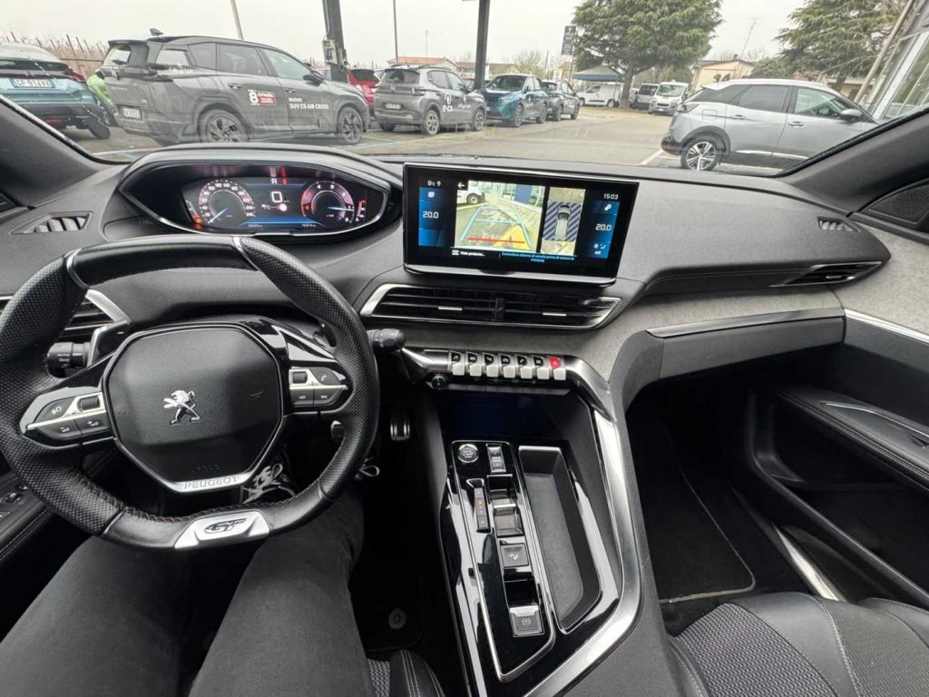 PEUGEOT 3008 BlueHDi 130 S&S EAT8 GT - 20