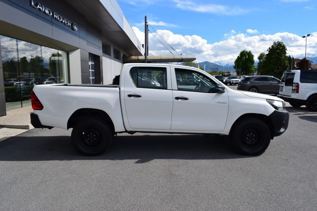 TOYOTA Hilux 2.4 D-4D  4WD 4 porte Double Cab N1 AUTOCARRO IVA - 5