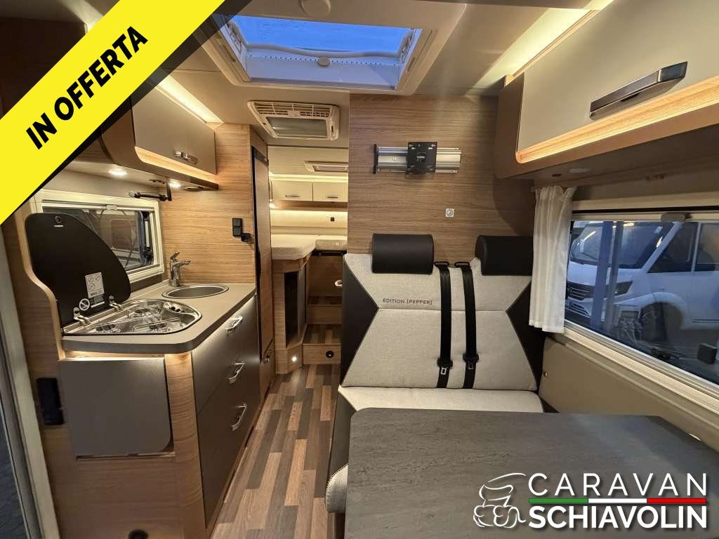CARACOMPACT MB 640 MEG EDITION PEPPER CAMBIO AUTOM