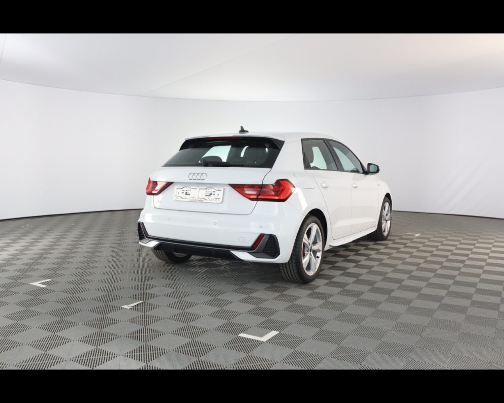 AUDI A1 II 2019 Sportback -  Sportback 30 1.0 tfsi S Line - 8