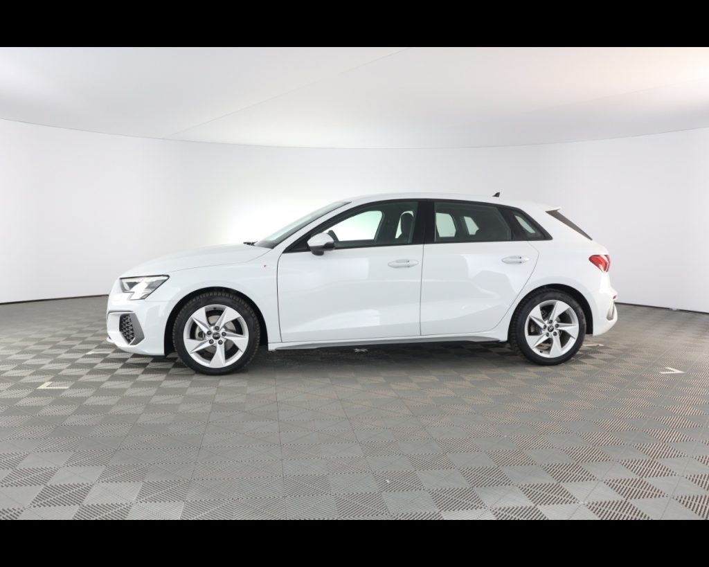 AUDI A3 IV 2020 Sportback -  Sportback 30 1.0 tfsi mhev S - 12