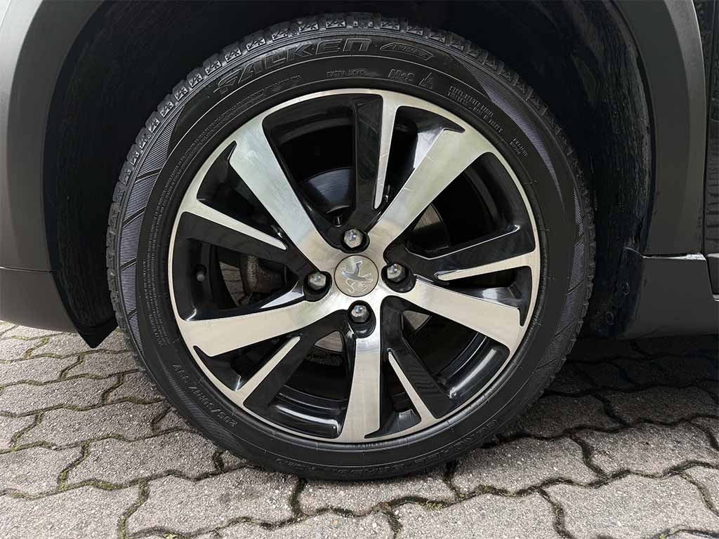 PEUGEOT 2008 1.2 puretech Gt Line AUTOMATICA TETTO PANORAMICO - 9