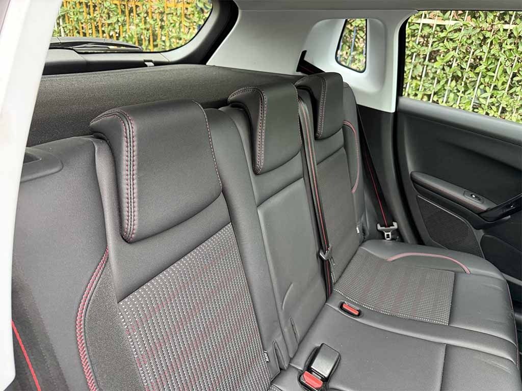 PEUGEOT 2008 1.2 puretech Gt Line AUTOMATICA TETTO PANORAMICO - 25