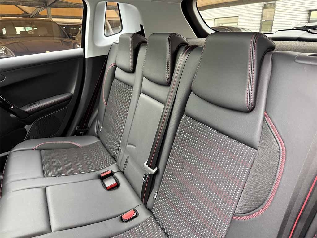 PEUGEOT 2008 1.2 puretech Gt Line AUTOMATICA TETTO PANORAMICO - 27