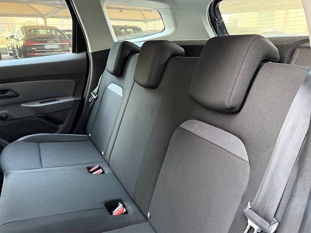 DACIA Duster Essential 4x4 GANCIO TRAINO UNICO PROPRIETARIO - 25
