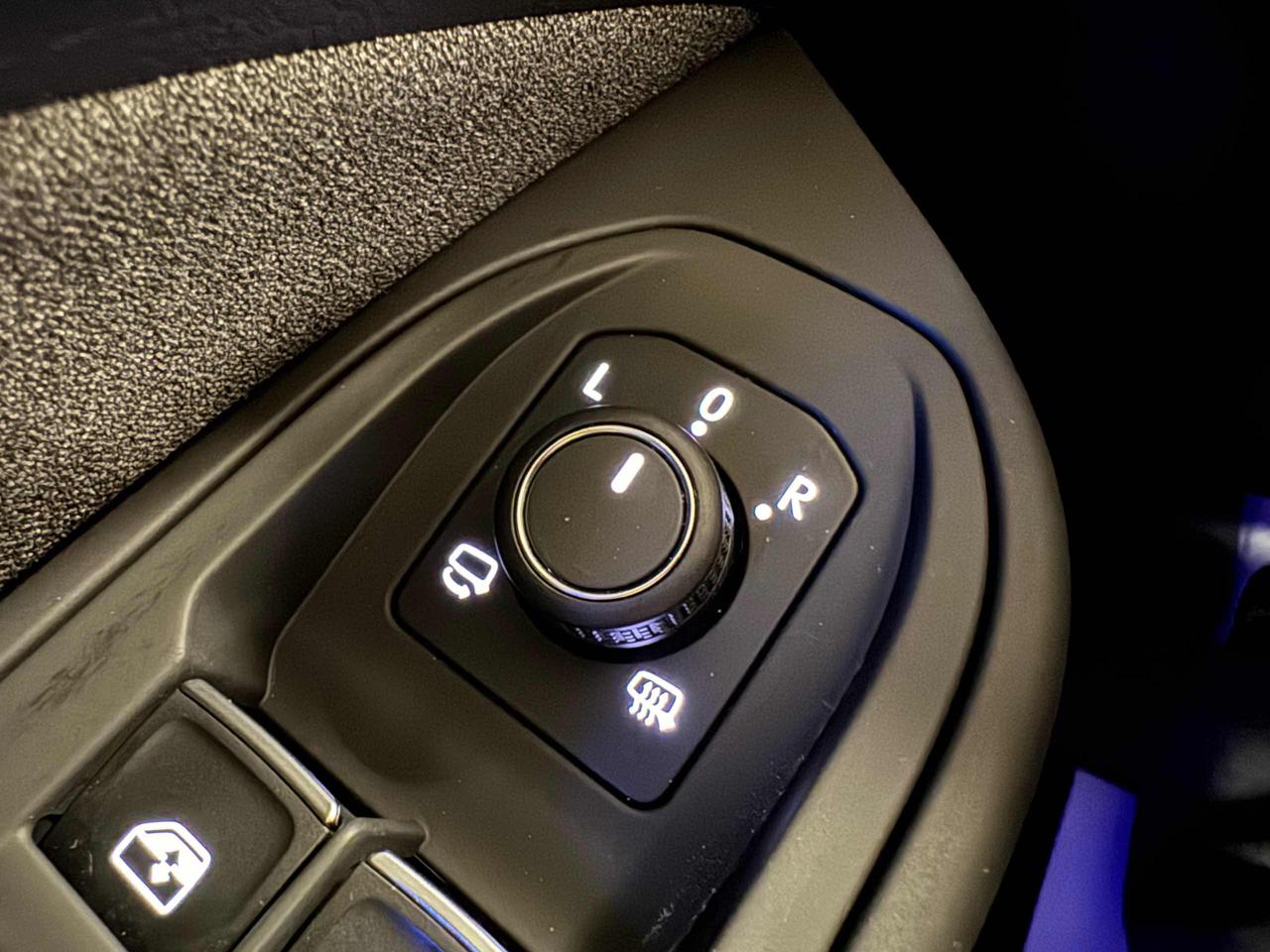 VOLKSWAGEN Golf 2.0 TDI 115 CV SCR Life - 21