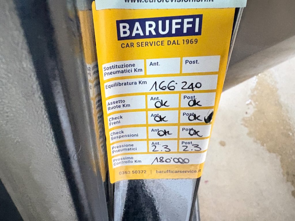 TOYOTA Yaris 1.0 5 porte OK NEIèATENTATI BòUETHOOT - 27