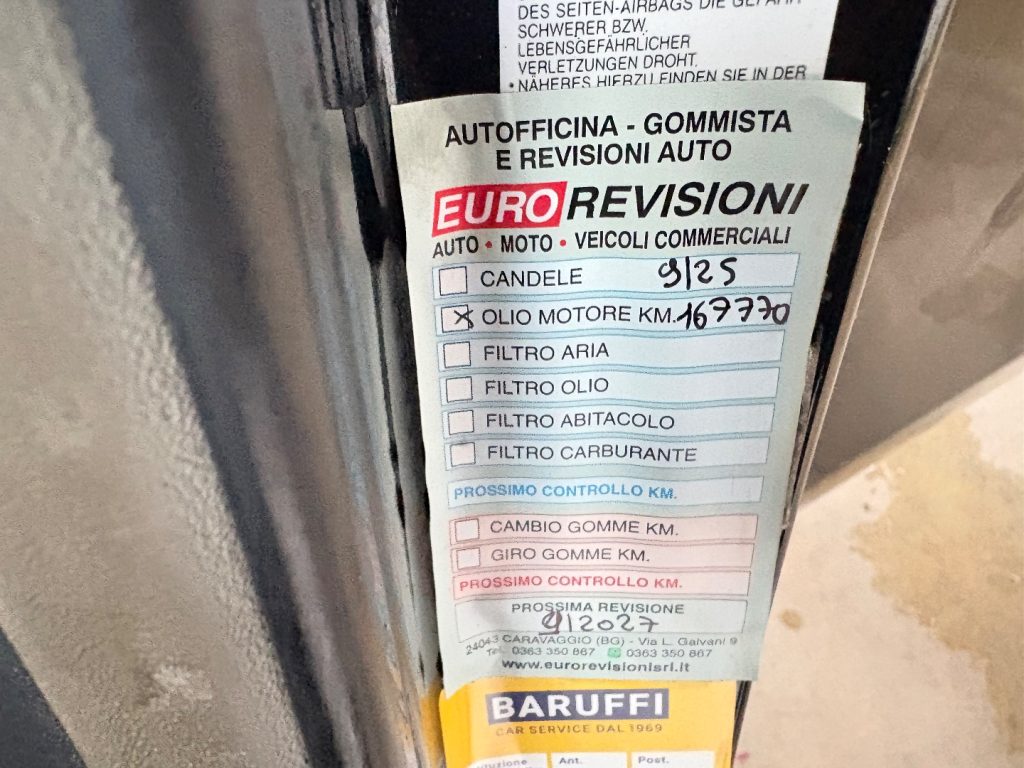 TOYOTA Yaris 1.0 5 porte OK NEIèATENTATI BòUETHOOT - 29