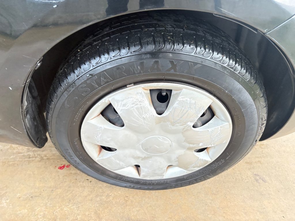 TOYOTA Yaris 1.0 5 porte OK NEIèATENTATI BòUETHOOT - 32