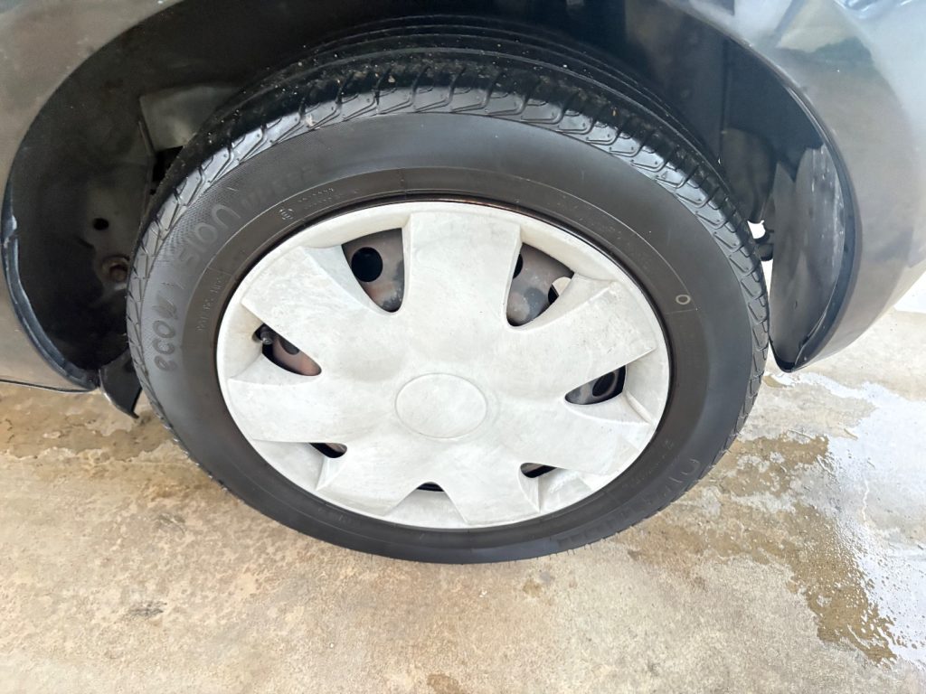 TOYOTA Yaris 1.0 5 porte OK NEIèATENTATI BòUETHOOT - 35