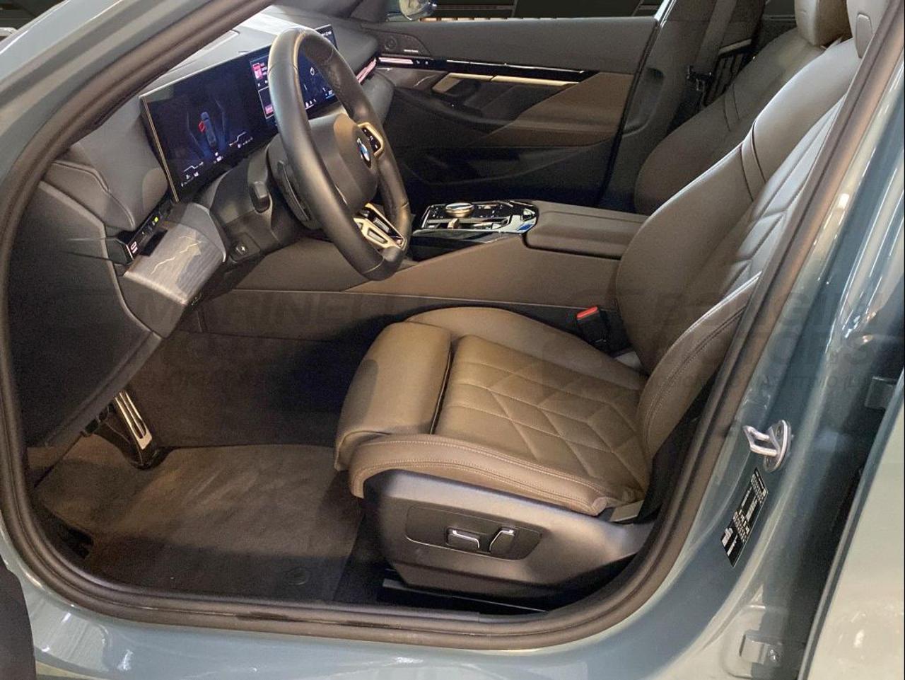 BMW 520 D TOURING M SPORT HEAD UP - HARMAN/KARDON - 5