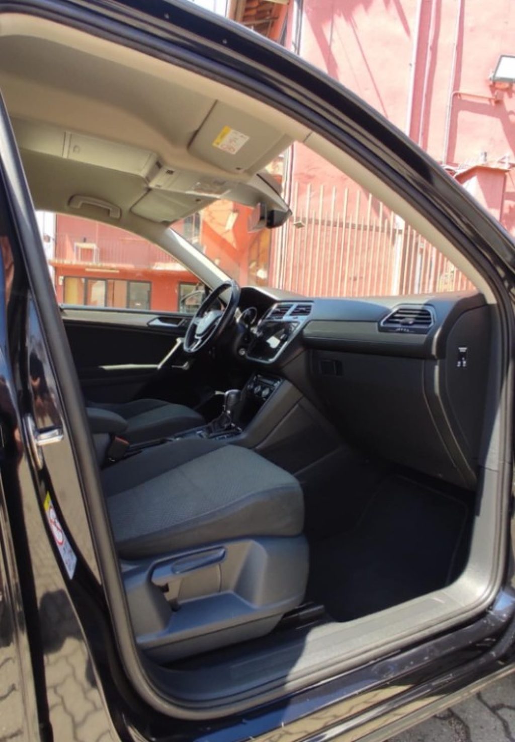 VOLKSWAGEN Tiguan Allspace 2.0 TDI 7 POSTI SCR DSG Business BMT - 9