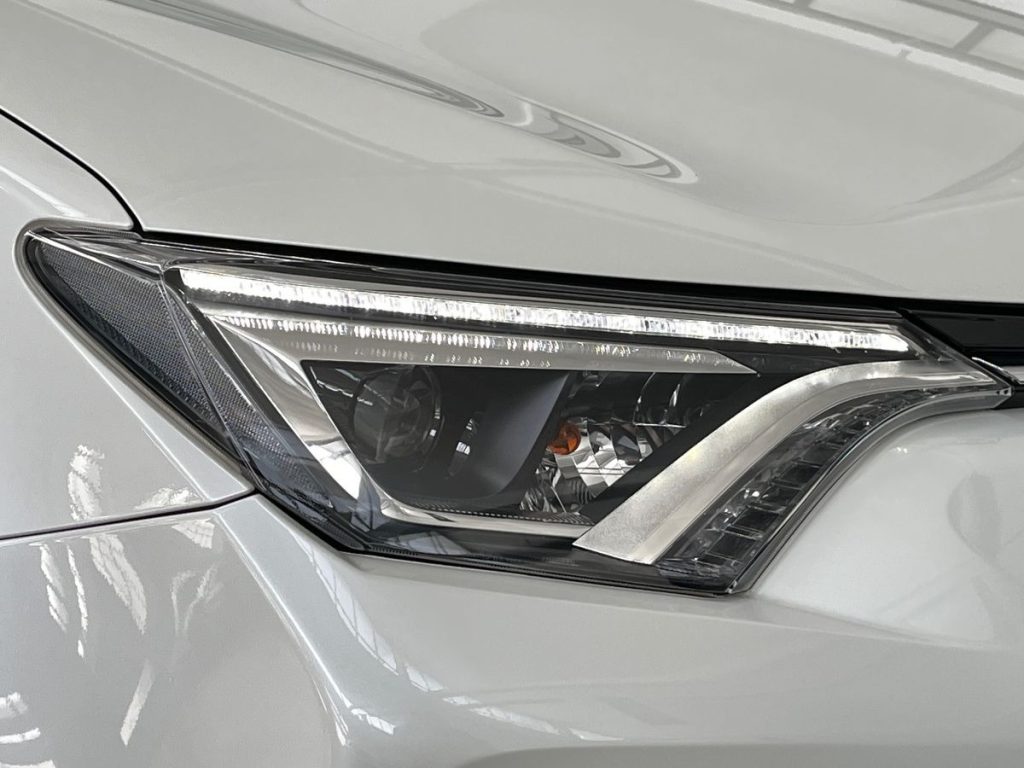 TOYOTA RAV 4 2.5 Hybrid 4WD Dynamic - 17