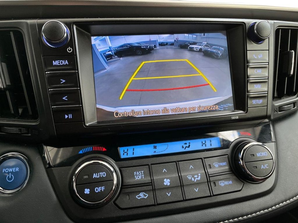 TOYOTA RAV 4 2.5 Hybrid 4WD Dynamic - 12