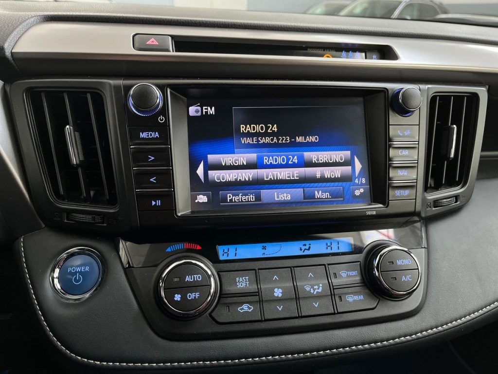 TOYOTA RAV 4 2.5 Hybrid 4WD Dynamic - 14