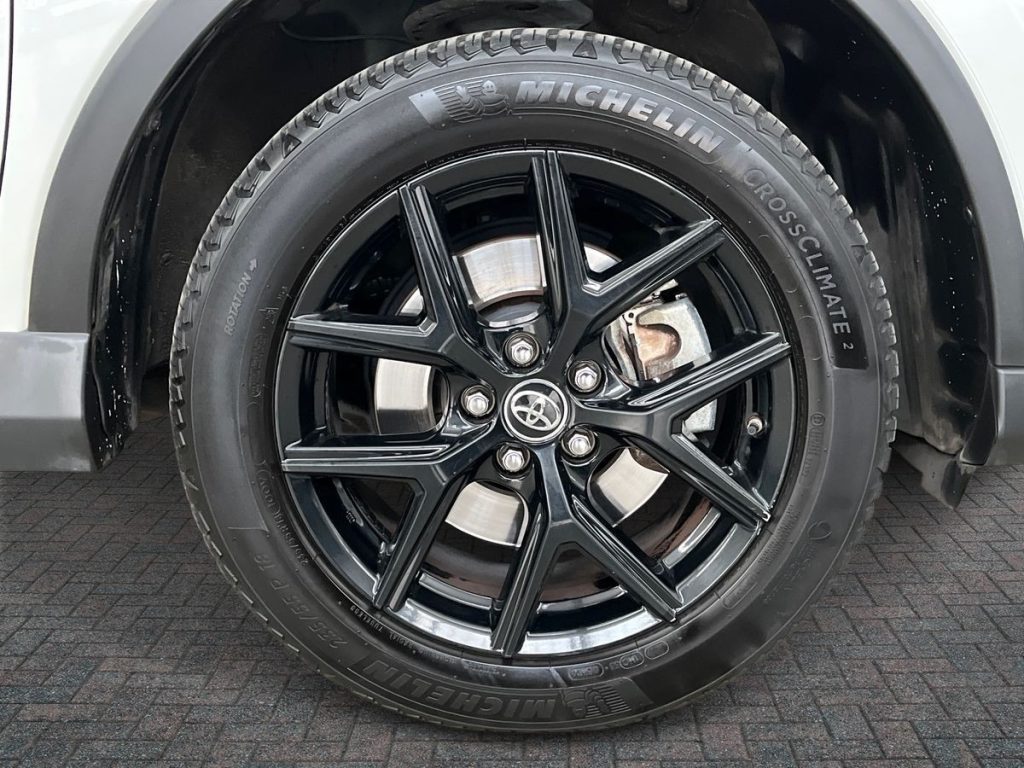 TOYOTA RAV 4 2.5 Hybrid 4WD Dynamic - 7