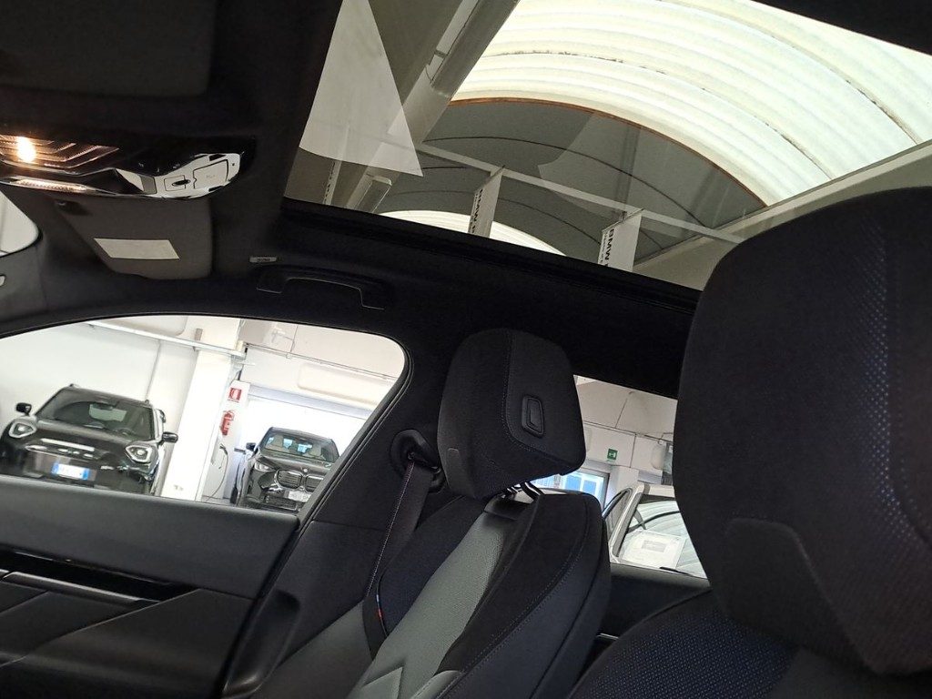 BMW 520 d 48V xDrive Touring Msport Pro - 11