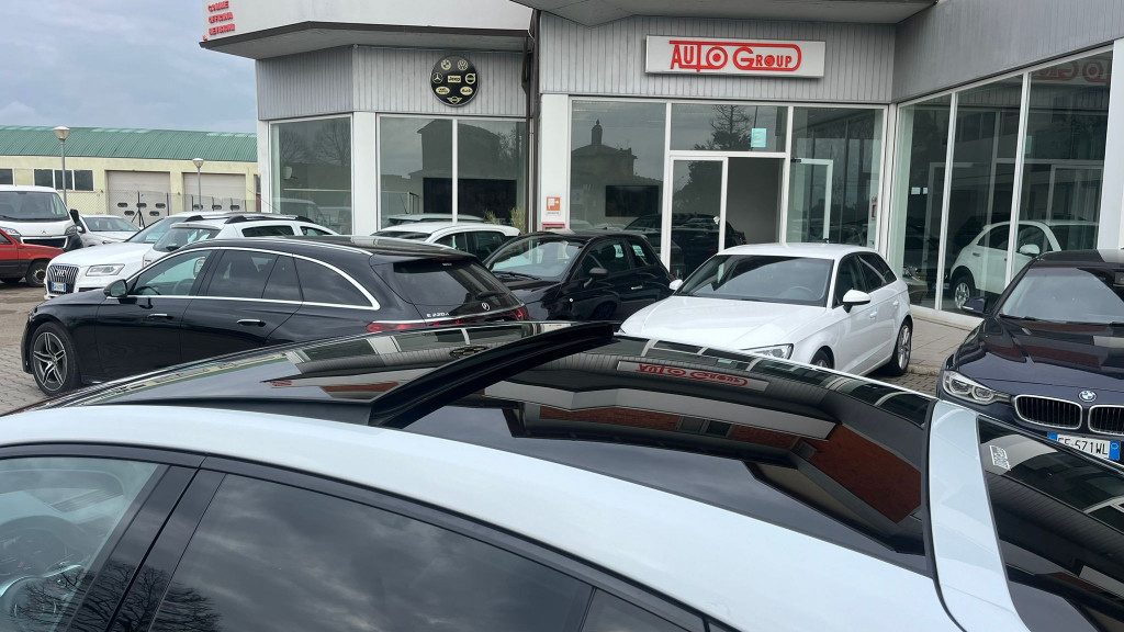 PORSCHE Panamera 3.0 4 - 8