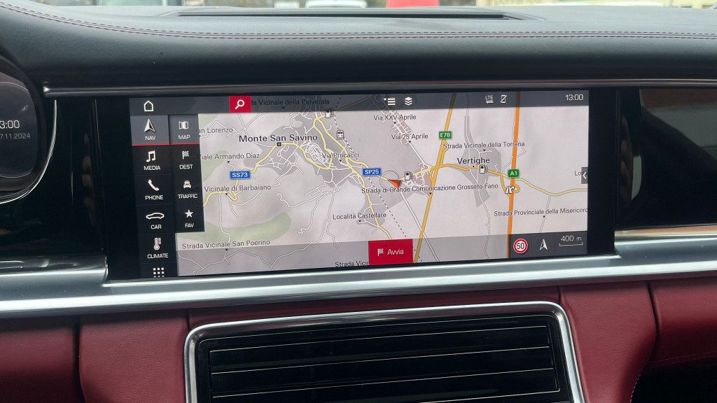 PORSCHE Panamera 3.0 4 - 18