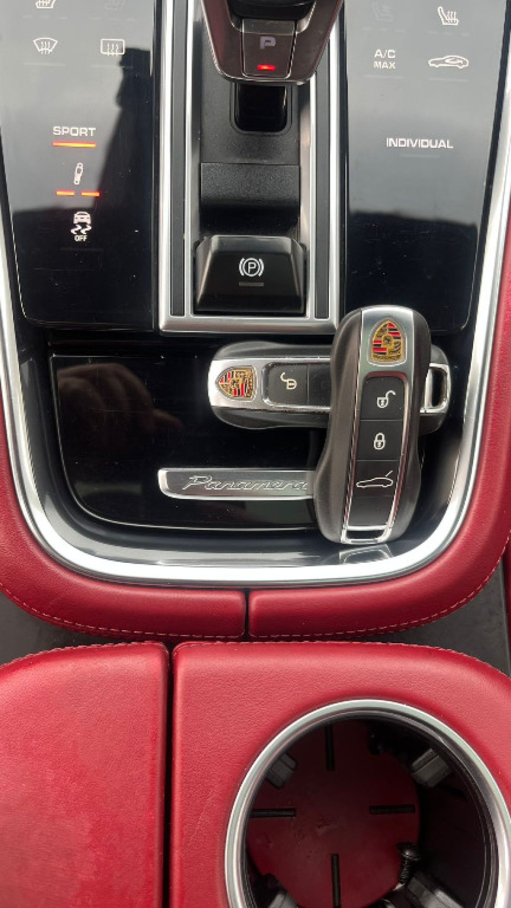 PORSCHE Panamera 3.0 4 - 23