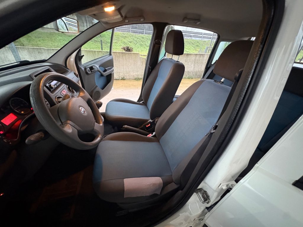 FIAT Panda 1.2 Dynamic BENZ/METANO OK NEOPATENTATI FARI FENDI - 25