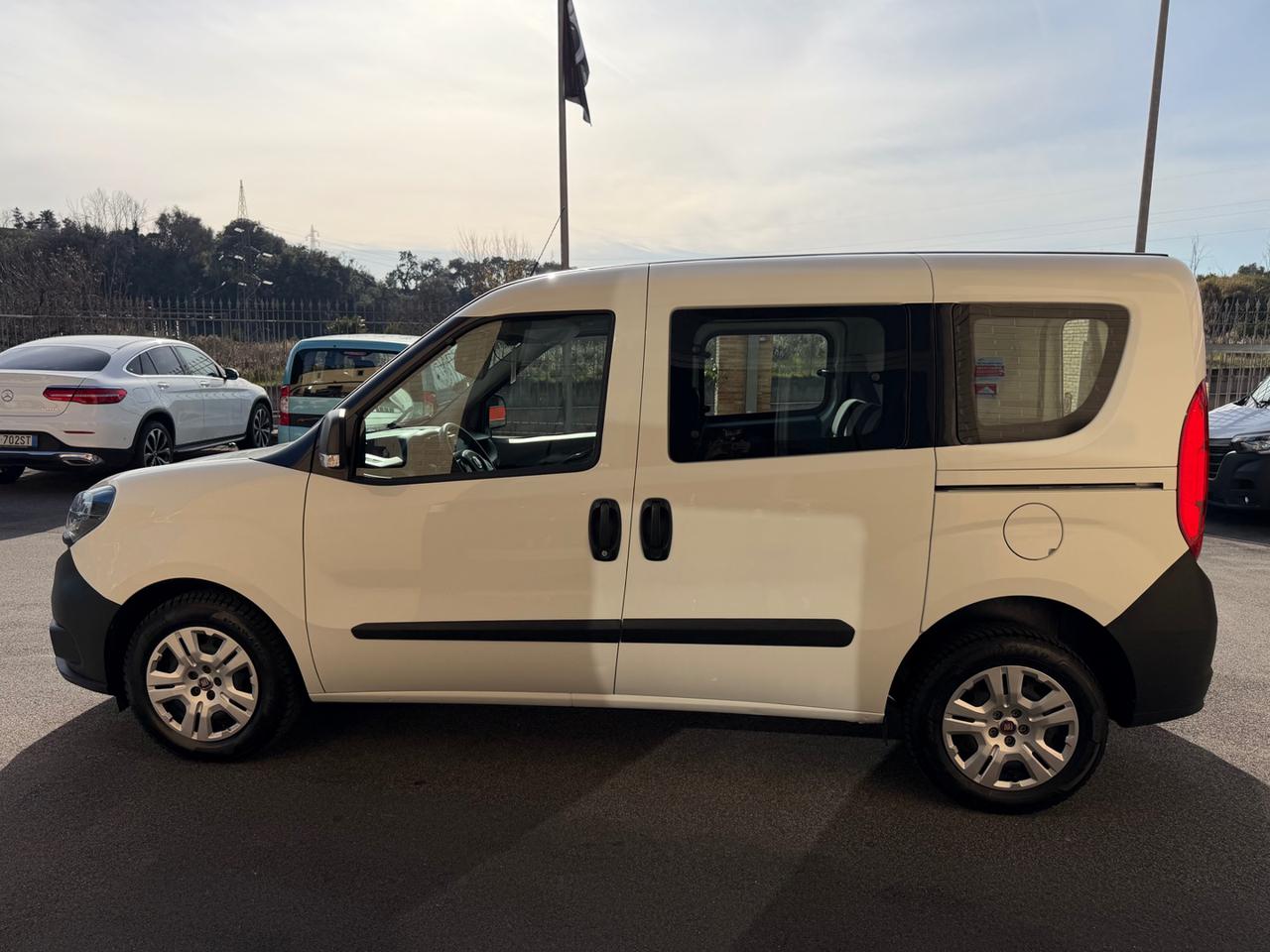 FIAT Doblo Doblò 1.6 MJT 90CV S&S PC Combi N1 Easy - 17