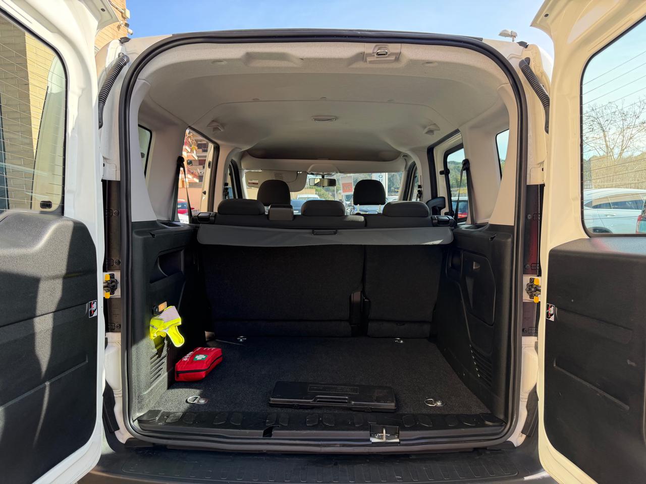 FIAT Doblo Doblò 1.6 MJT 90CV S&S PC Combi N1 Easy - 8