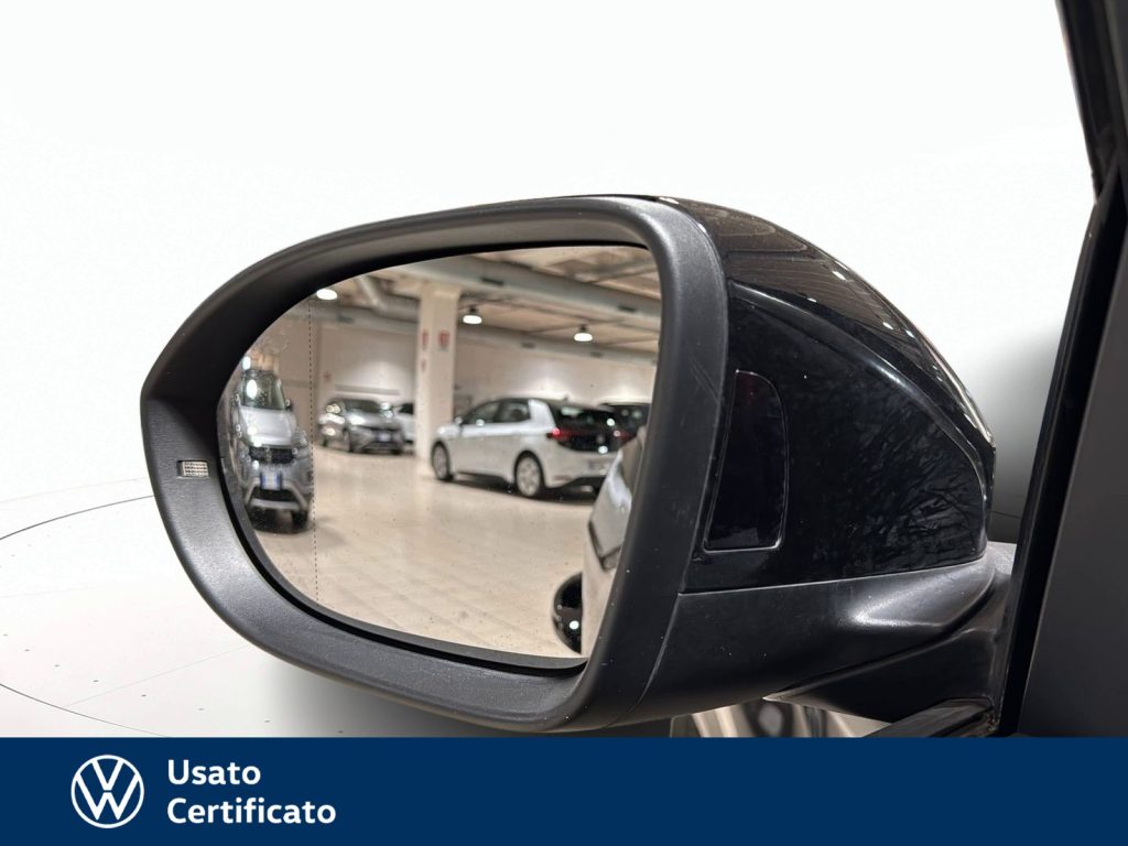 VOLKSWAGEN T-Roc 2.0 tdi life 150cv dsg - 21