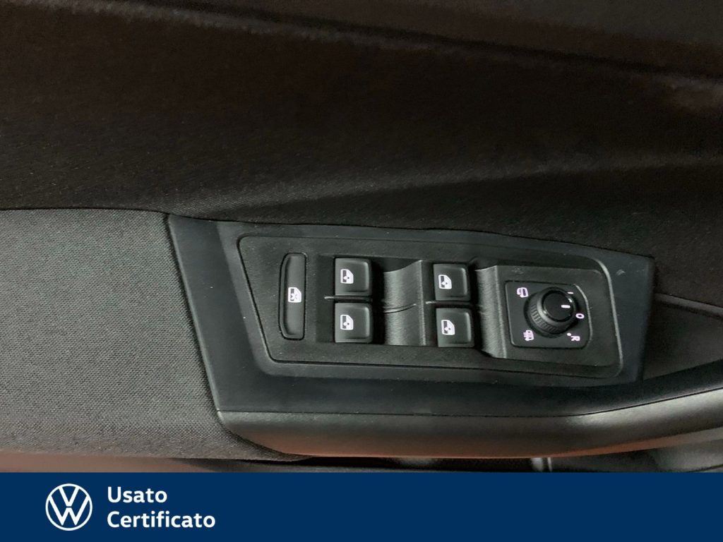 VOLKSWAGEN T-Roc 1.5 tsi sport dsg - 12