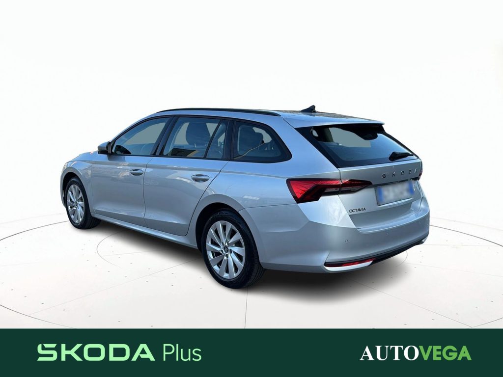 SKODA Octavia wagon 2.0 tdi executive 150cv dsg - 5