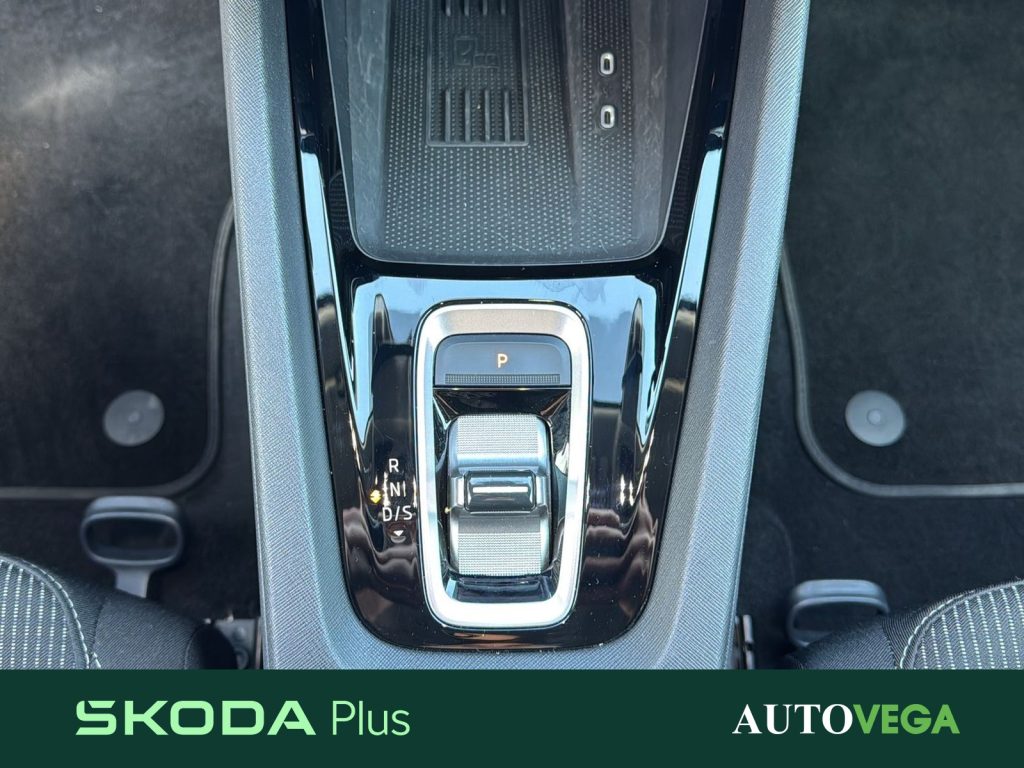 SKODA Octavia wagon 2.0 tdi executive 150cv dsg - 17