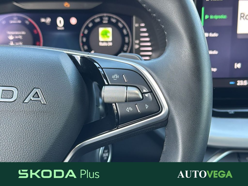 SKODA Octavia wagon 2.0 tdi executive 150cv dsg - 18