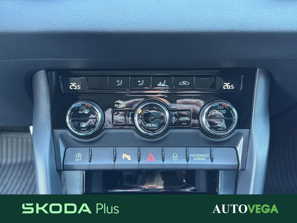 SKODA Karoq 1.5 tsi sportline - 18